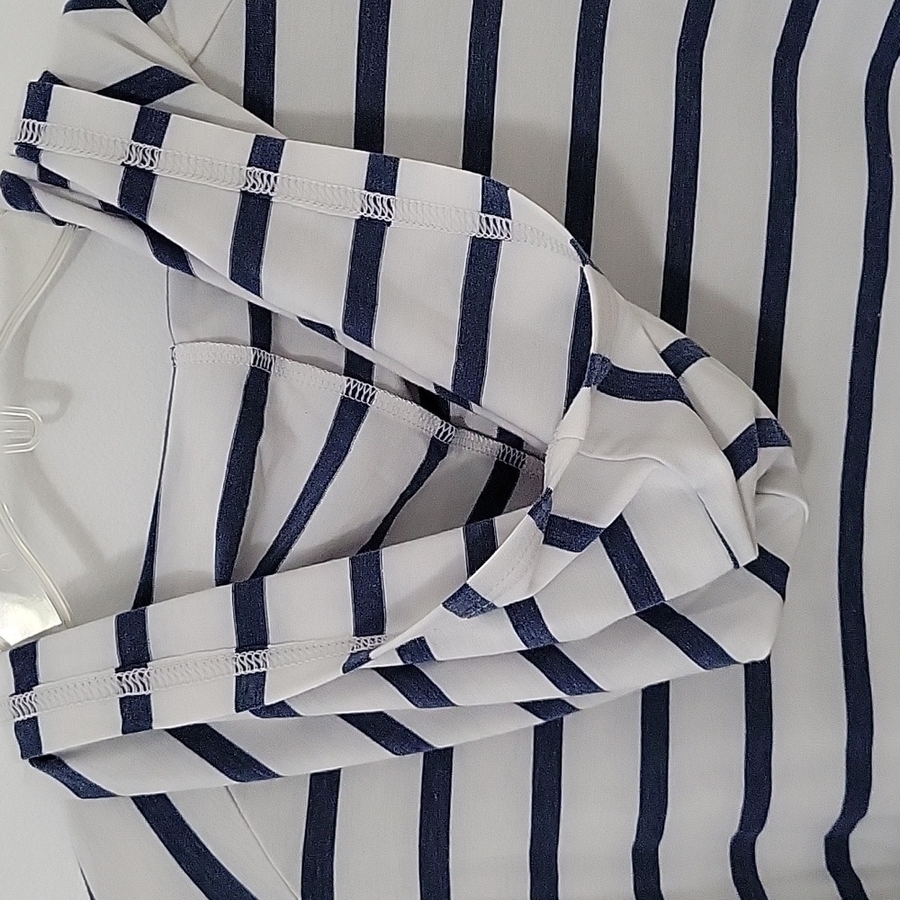 Fair Harbor Navy and White Striped Hoodie Long Sleeve Shirt, Size Large - Picture 6 of 9